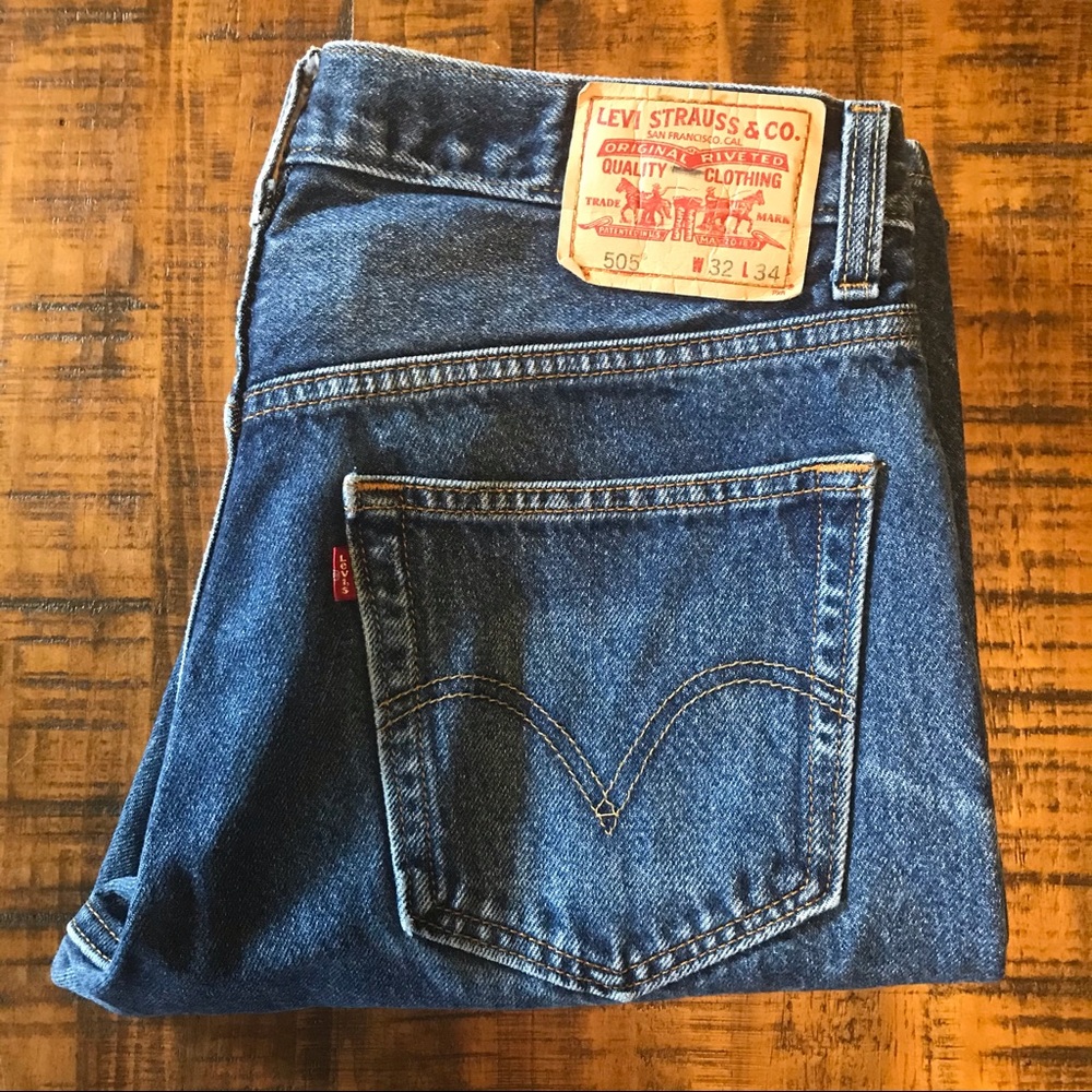Levi’s 505 relaxed fit jeans